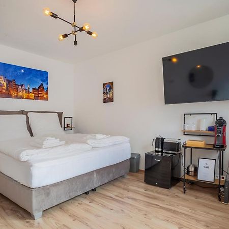 City Apartment In Beruehmter Lage Хильдесхайм Экстерьер фото